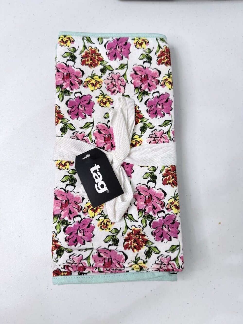 TAG Brand Set of 4 In Bloom Floral Napkins100% Cotton 20"x20" NEW
